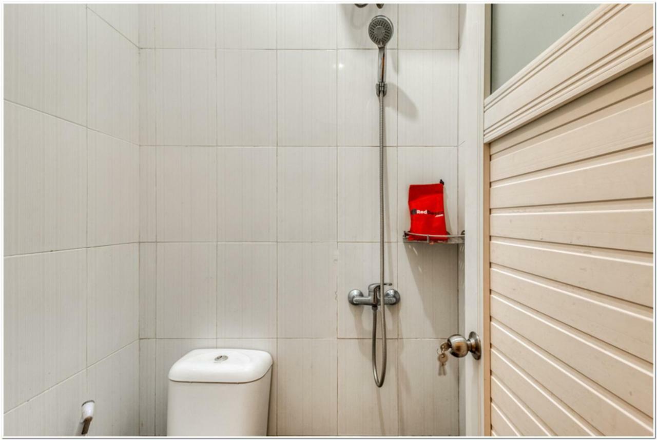 Reddoorz Near Ramai Mall Malioboro Yogyakarta Exterior foto