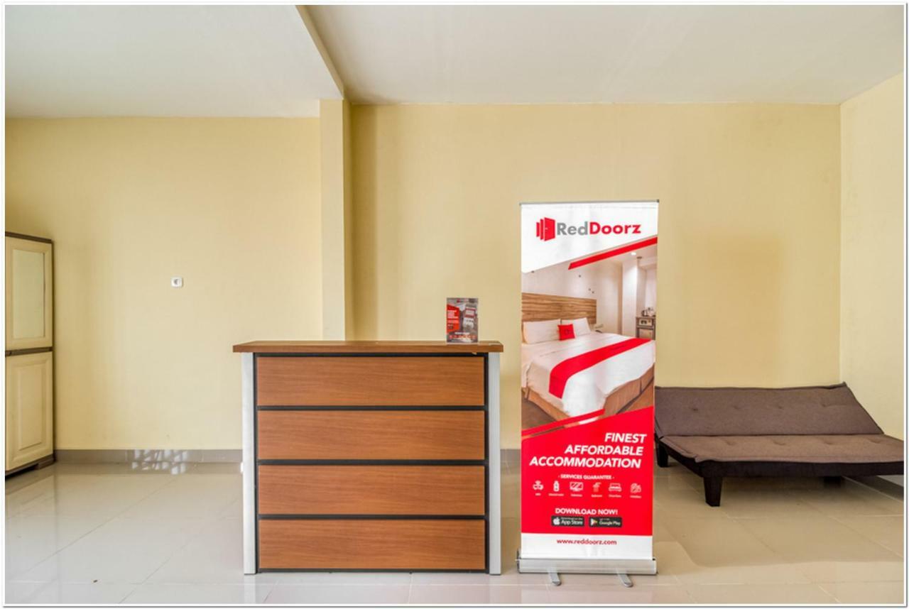 Reddoorz Near Ramai Mall Malioboro Yogyakarta Exterior foto